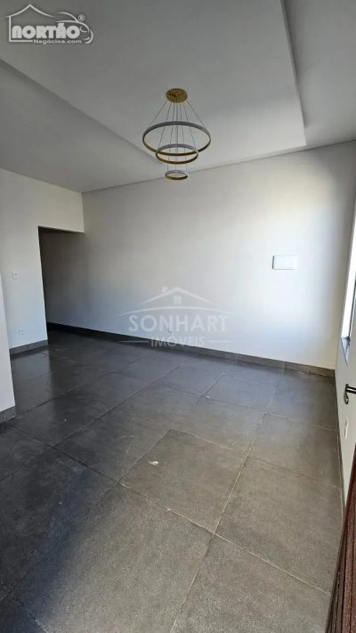 Casa, 3 quartos, 77 m² - Foto 4