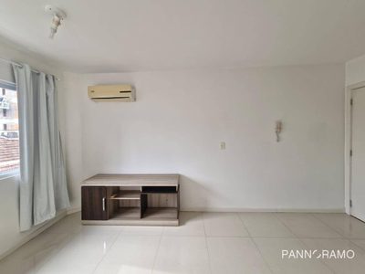 Apartamento, 1 quarto, 28 m² - Foto 2
