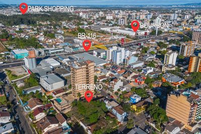 Loteamento e Condomínio, 648 m² - Foto 1