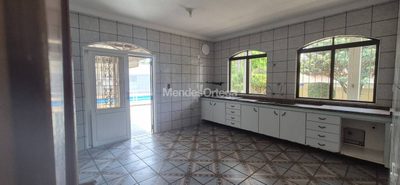 Casa, 3 quartos, 169 m² - Foto 2