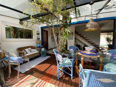 Casa de Condomínio, 4 quartos - Foto 1