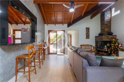 Casa, 3 quartos, 220 m² - Foto 5