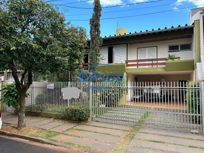 Sobrado, 4 quartos, 315 m² - Foto 1