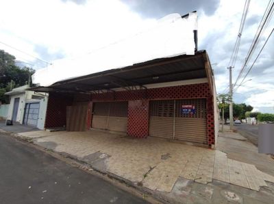 Loja-Salão, 240 m² - Foto 1