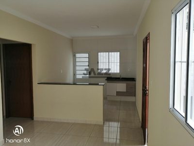 Casa, 2 quartos, 80 m² - Foto 1