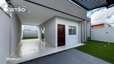 Casa, 3 quartos, 114 m² - Foto 1