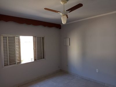 Casa, 3 quartos, 90 m² - Foto 2