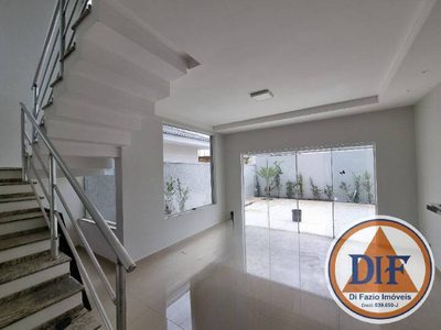 Casa, 3 quartos, 210 m² - Foto 3