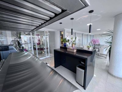 Apartamento, 4 quartos, 234 m² - Foto 2