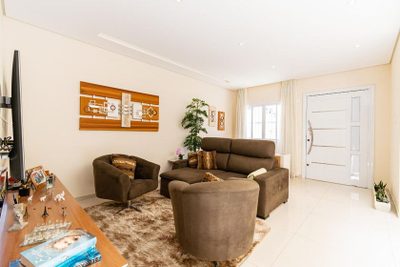 Casa, 4 quartos, 190 m² - Foto 1