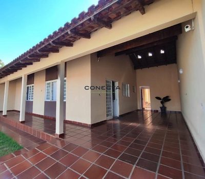 Casa, 3 quartos, 191 m² - Foto 1