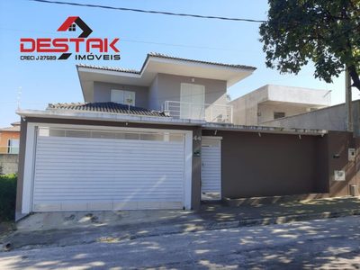 Casa, 4 quartos, 350 m² - Foto 1