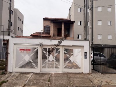 Sobrado, 3 quartos, 137 m² - Foto 1