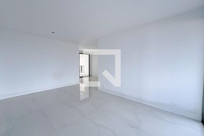 Apartamento, 3 quartos, 153 m² - Foto 4