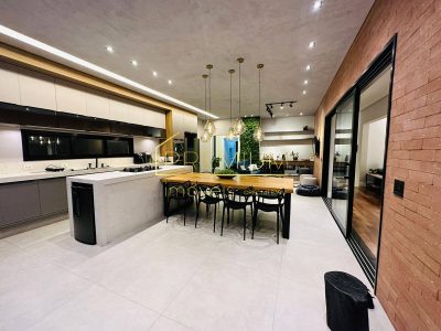 Casa, 4 quartos, 386 m² - Foto 2