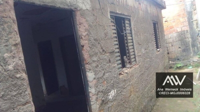 Casa, 2 quartos, 45 m² - Foto 1