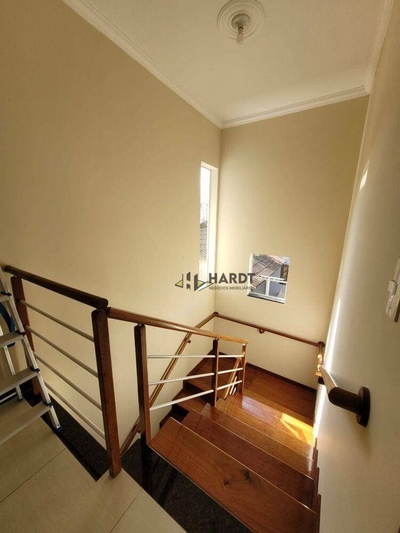 Sobrado, 3 quartos, 246 m² - Foto 2