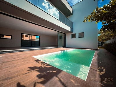Casa, 3 quartos, 214 m² - Foto 1