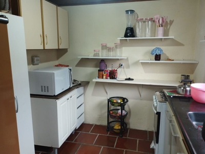 Casa, 4 quartos - Foto 1