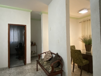 Casa, 4 quartos, 250 m² - Foto 2