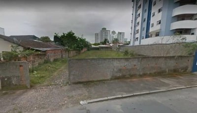 Terreno, 1058 m² - Foto 1