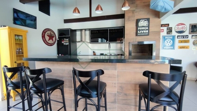 Casa, 3 quartos, 220 m² - Foto 2