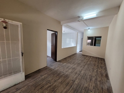 Casa, 5 quartos, 150 m² - Foto 2