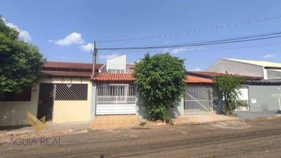 Sobrado, 4 quartos, 220 m² - Foto 1