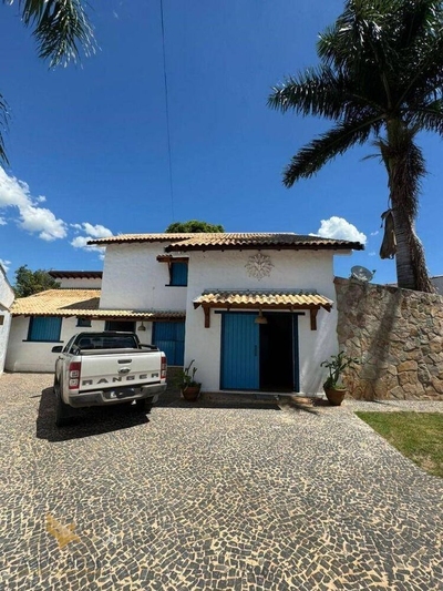 Casa, 3 quartos, 240 m² - Foto 2