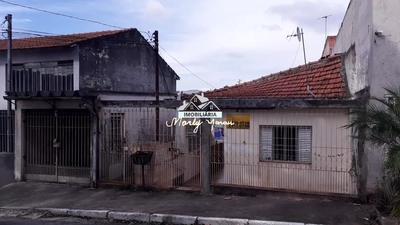 Casa, 8 quartos, 300 m² - Foto 1