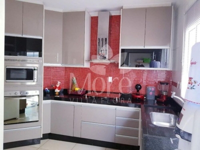 Casa, 3 quartos, 205 m² - Foto 2