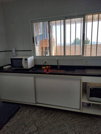 Sobrado, 3 quartos, 198 m² - Foto 2