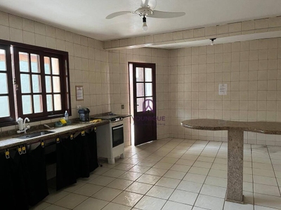 Casa, 5 quartos, 290 m² - Foto 2