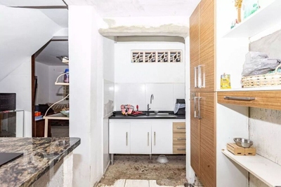 Casa, 2 quartos, 200 m² - Foto 1