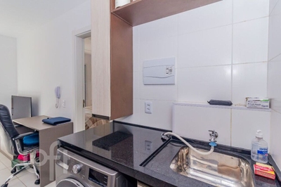 Apartamento, 1 quarto, 28 m² - Foto 2