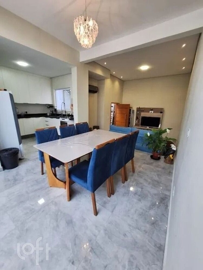 Casa, 3 quartos, 230 m² - Foto 2