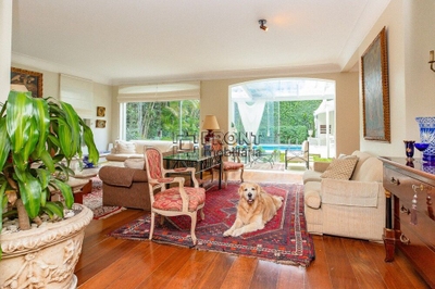 Casa, 4 quartos, 480 m² - Foto 1