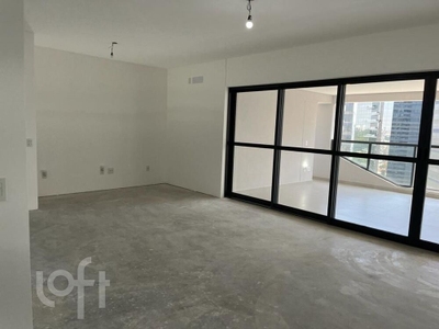 Apartamento, 3 quartos, 227 m² - Foto 1