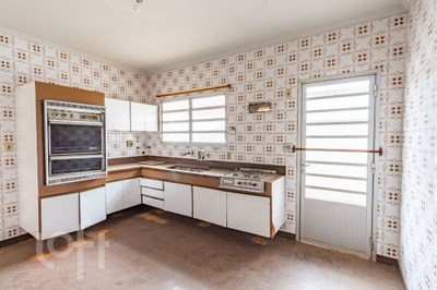 Casa, 3 quartos, 308 m² - Foto 1