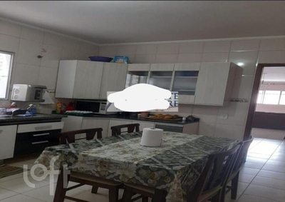 Casa, 4 quartos, 187 m² - Foto 1