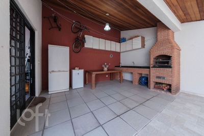 Casa, 4 quartos, 307 m² - Foto 1