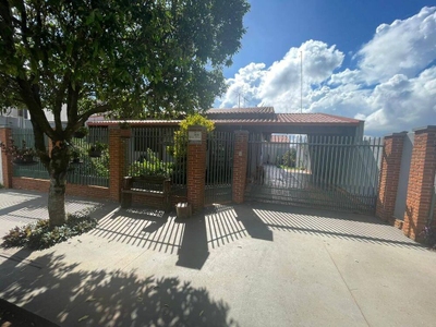 Casa, 3 quartos, 270 m² - Foto 2