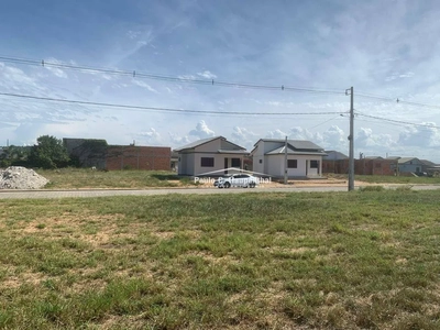 Terreno, 336 m² - Foto 1