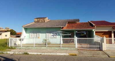 Casa, 3 quartos, 141 m² - Foto 1