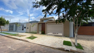 Casa, 3 quartos, 191 m² - Foto 1