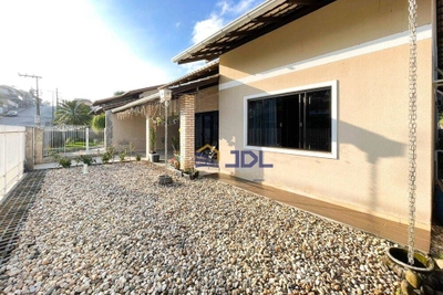 Casa, 3 quartos, 193 m² - Foto 2