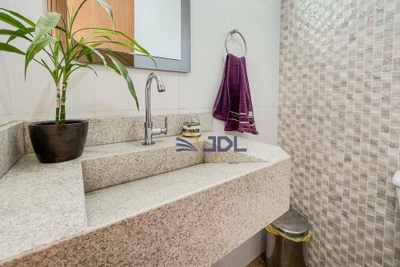 Casa, 4 quartos, 270 m² - Foto 4