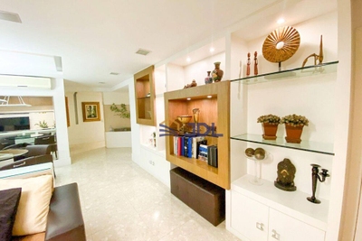 Apartamento, 3 quartos, 215 m² - Foto 1