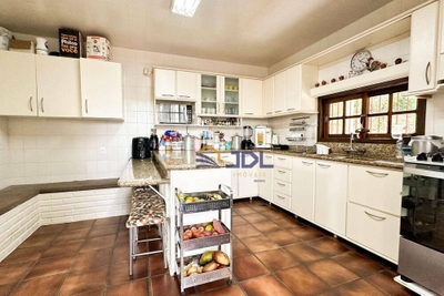 Casa, 4 quartos, 285 m² - Foto 3