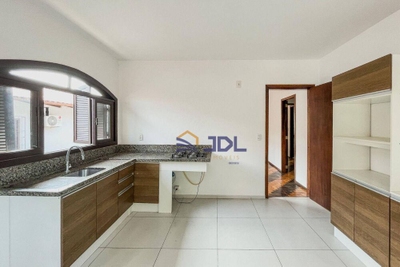 Casa, 3 quartos, 167 m² - Foto 4